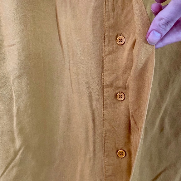 Vintage New Concepts Golden Yellow Button Down Top Womens Size Medium - Picture 8 of 10